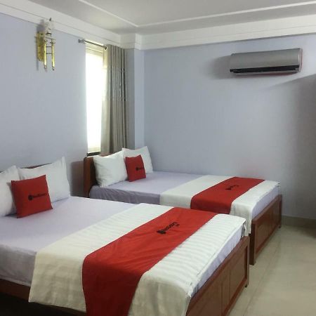 Reddoorz Near Hoa Lu Stadium Ho Chi Minh Zewnętrze zdjęcie