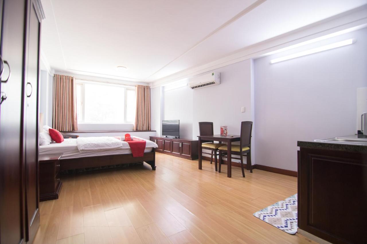 Reddoorz Near Hoa Lu Stadium Ho Chi Minh Zewnętrze zdjęcie